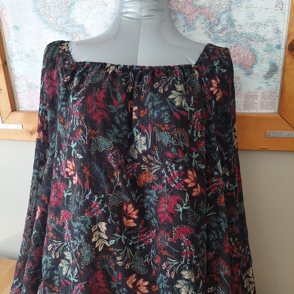 Pennington's Black w/Floral Square-Neck Blouse with Balloon Sleeves Plus Size 4X - Picture 3 of 12